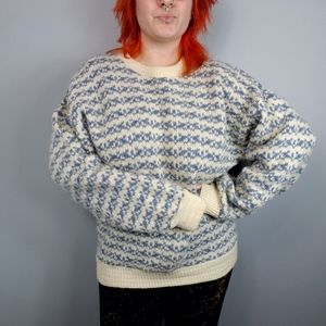 Vintage 70s White Blue Fair Isle Wool Knit Sweater